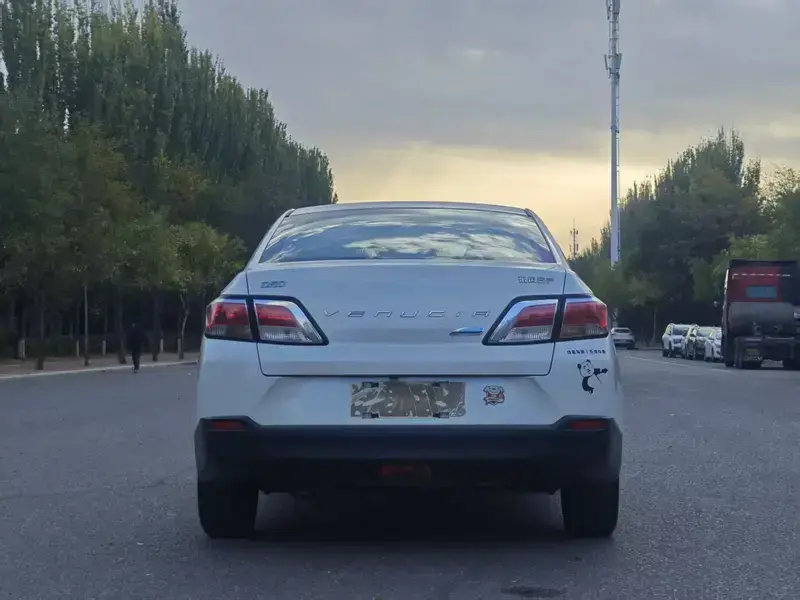 2020 Venucia D60 с пробегом 110 000 км