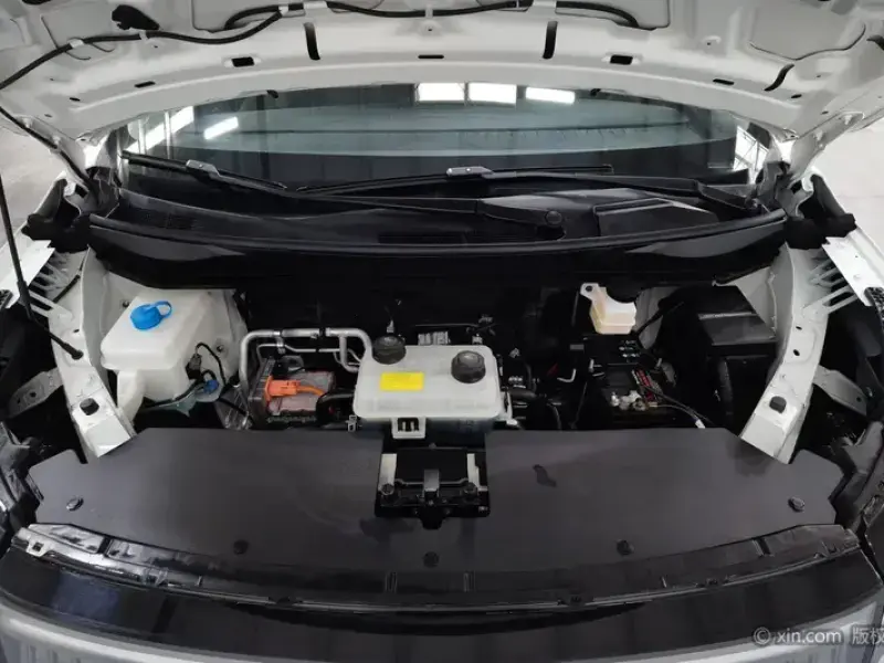 2023 Venucia VX6 с пробегом 39 700 км