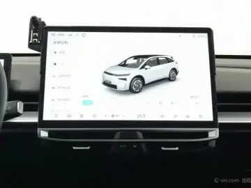 2023 Venucia VX6 с пробегом 39 700 км