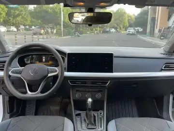 2023 Volkswagen Lavida с пробегом 61 000 км