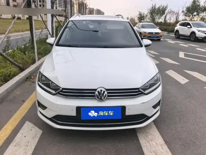 2018 Volkswagen Golf Sportsvan с пробегом 146 000 км