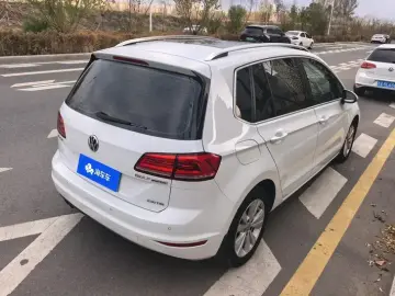 2018 Volkswagen Golf Sportsvan с пробегом 146 000 км