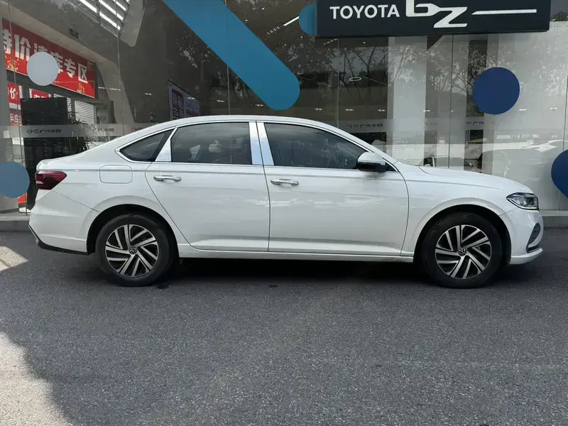 2023 Volkswagen Lavida с пробегом 36 800 км