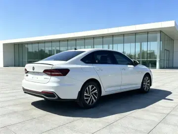 2023 Volkswagen Lavida с пробегом 30 000 км