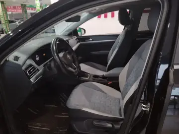 2023 Volkswagen Lavida с пробегом 35 000 км