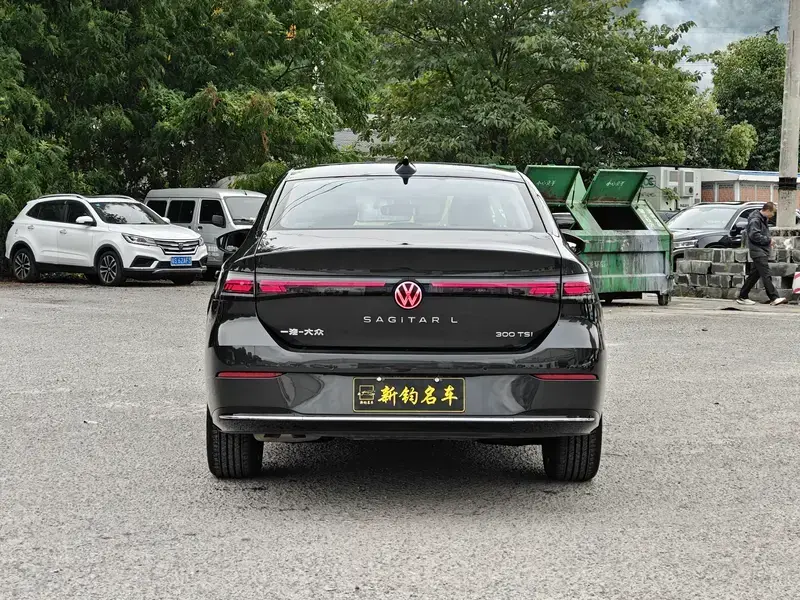 2026 Volkswagen Sagitar с пробегом 12 000 км