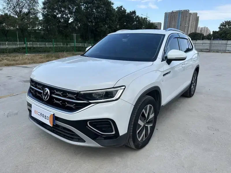 2023 Volkswagen Tayron с пробегом 18 000 км