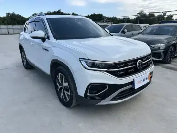 2023 Volkswagen Tayron с пробегом 18 000 км