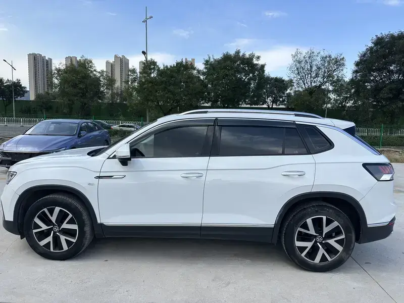 2023 Volkswagen Tayron с пробегом 18 000 км