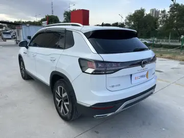 2023 Volkswagen Tayron с пробегом 18 000 км