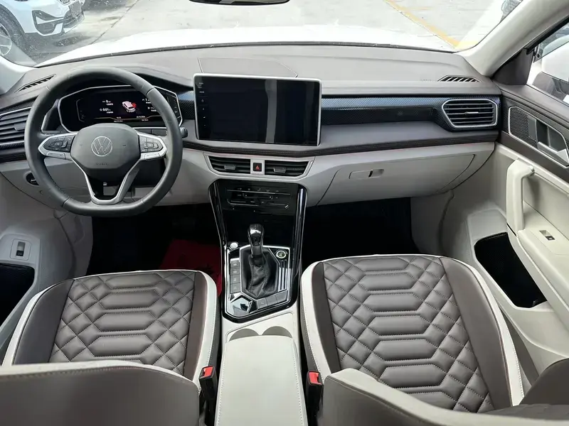 2023 Volkswagen Tayron с пробегом 18 000 км