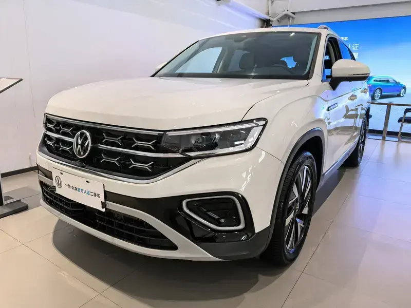 2024 Volkswagen Tayron с пробегом 12 700 км