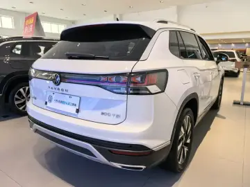 2024 Volkswagen Tayron с пробегом 12 700 км
