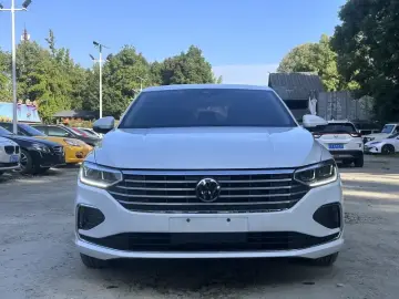 2024 Volkswagen Lavida с пробегом 20 000 км