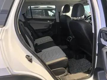 2024 Volkswagen Tayron с пробегом 12 700 км