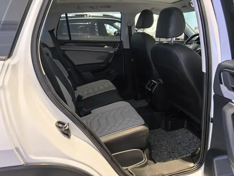2024 Volkswagen Tayron с пробегом 12 700 км