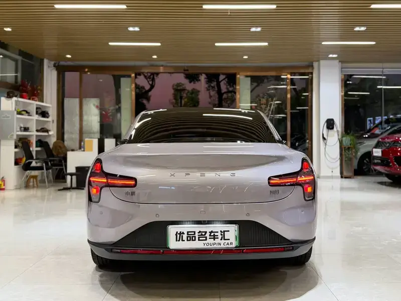 2025 Xpeng Mona M03 с пробегом 12 000 км