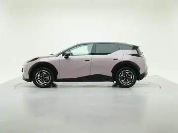 2025 Zeekr X с пробегом 5 700 км
