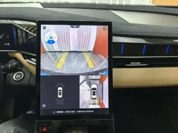 2023 Geely Boyue L с пробегом 54 000 км