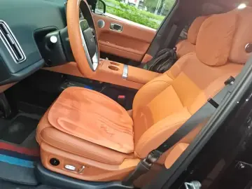 2024 Li Auto (Lixiang) L6 с пробегом 14 500 км