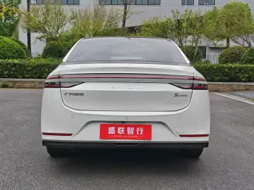 2023 Aion S с пробегом 118 000 км
