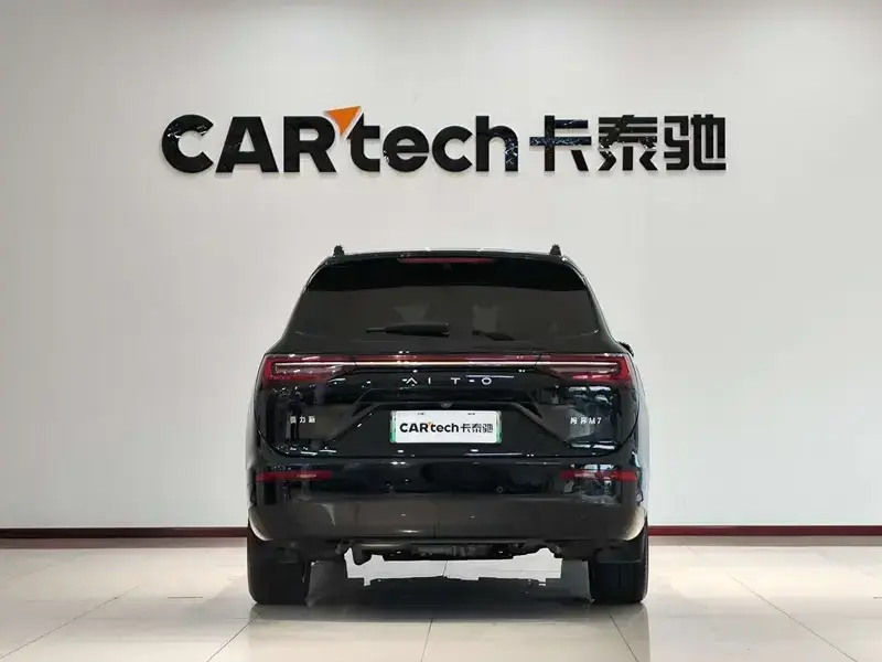 2024 Aito M7 с пробегом 52 000 км