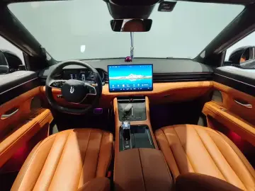 2024 Aito M7 с пробегом 52 000 км