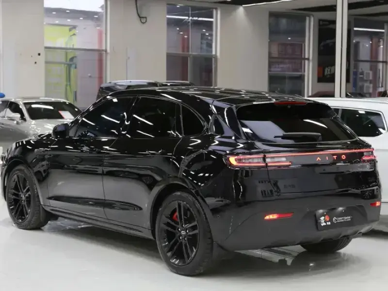 2024 Aito M5 с пробегом 26 000 км