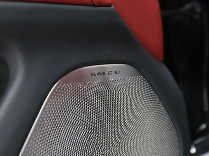 2024 Aito M5 с пробегом 26 000 км