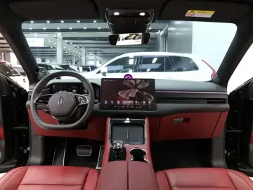 2024 Aito M5 с пробегом 26 000 км