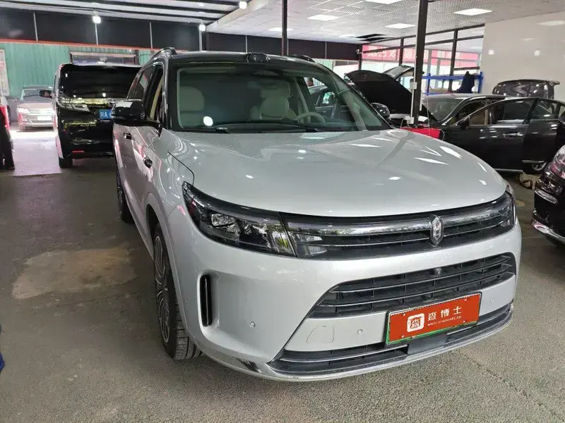 2024 Aito M7 с пробегом 24 000 км