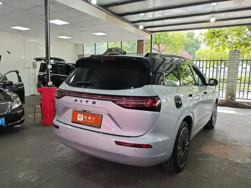 2024 Aito M7 с пробегом 24 000 км