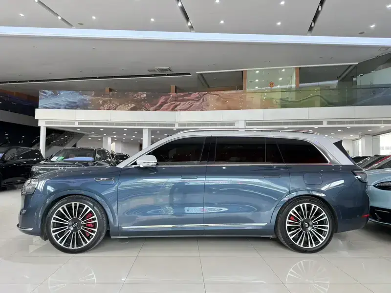 2024 Aito M9 с пробегом 39 600 км