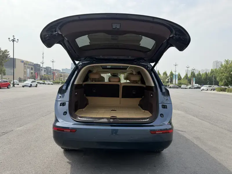 2024 Aito M7 с пробегом 58 000 км