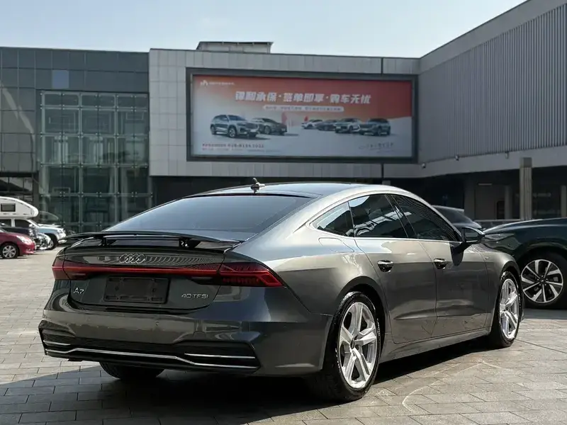 2021 Audi A7 с пробегом 78 000 км