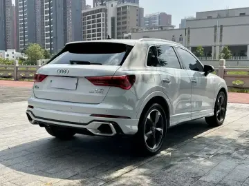 2024 Audi Q3 с пробегом 39 000 км
