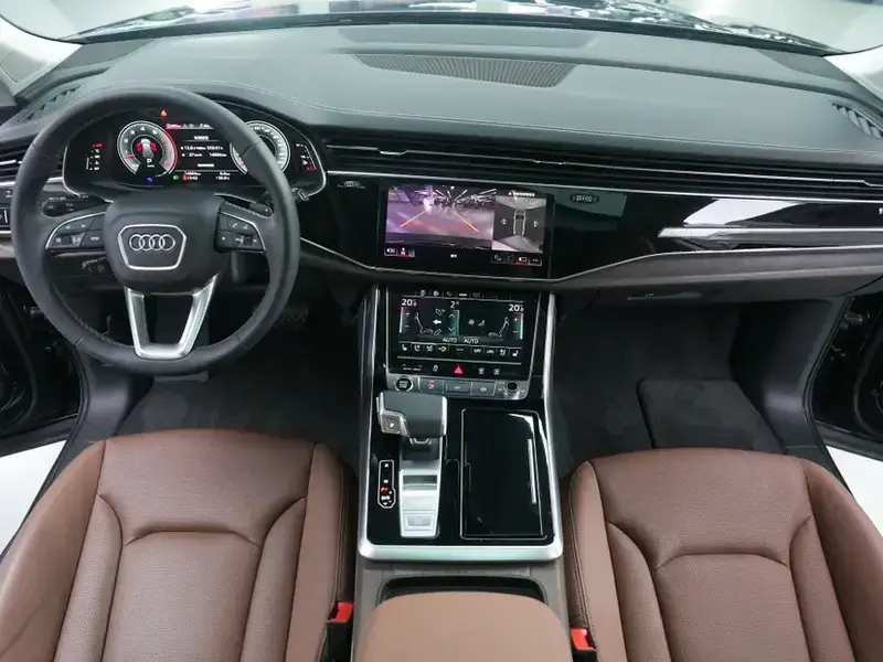 2024 Audi Q7 с пробегом 14 500 км