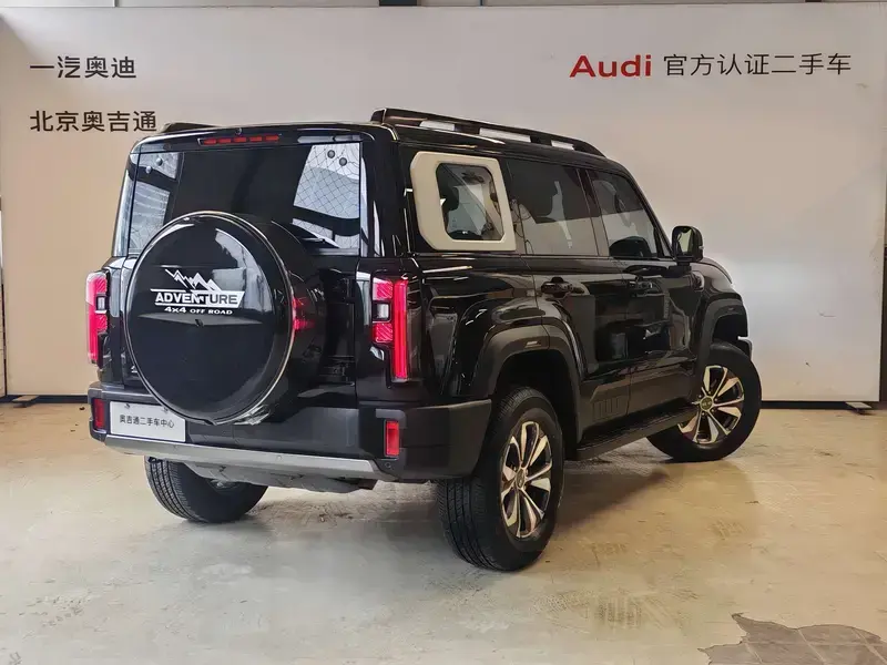 2024 BAIC BJ40 с пробегом 20 000 км