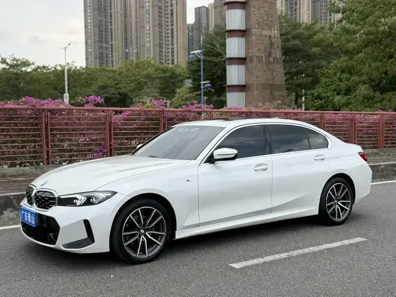 2025 BMW 3 серии с пробегом 59 000 км