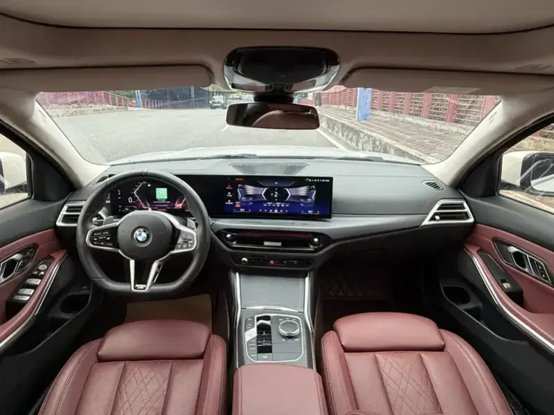 2025 BMW 3 серии с пробегом 59 000 км