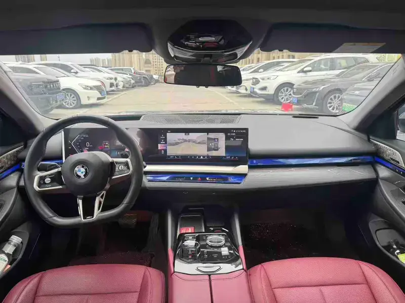 2024 BMW 5 серии с пробегом 25 000 км