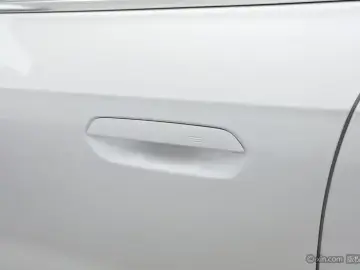 2025 BMW X1 с пробегом 28 300 км