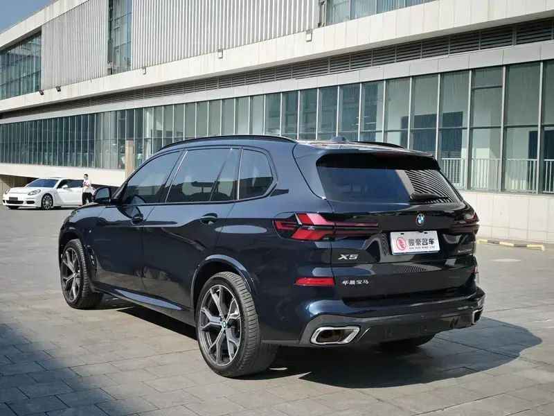 2025 BMW X5 с пробегом 58 000 км