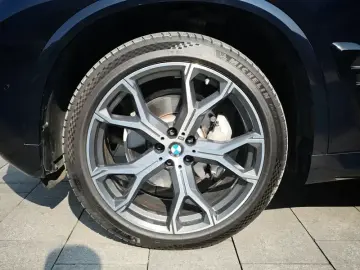 2025 BMW X5 с пробегом 58 000 км