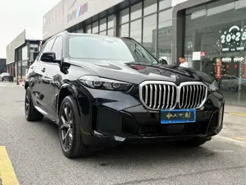 2025 BMW X5 с пробегом 19 000 км
