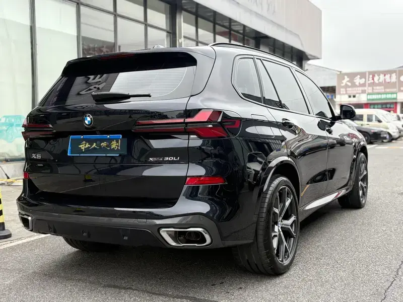 2025 BMW X5 с пробегом 19 000 км