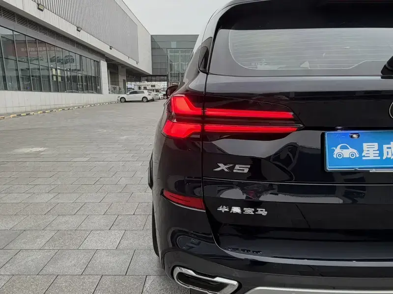 2023 BMW X5 с пробегом 60 000 км