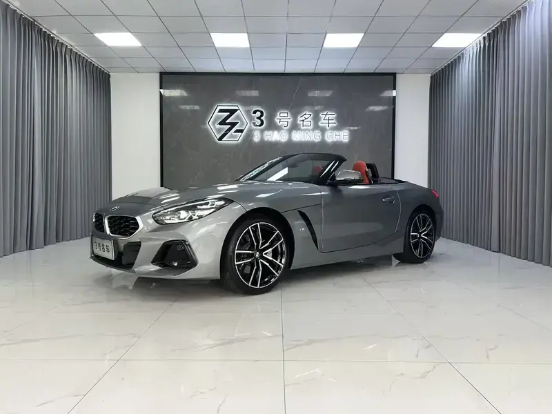 2023 BMW Z4 с пробегом 9 800 км