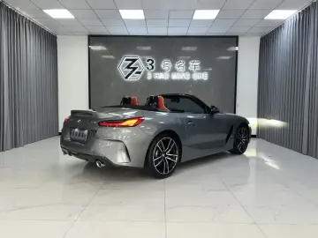 2023 BMW Z4 с пробегом 9 800 км