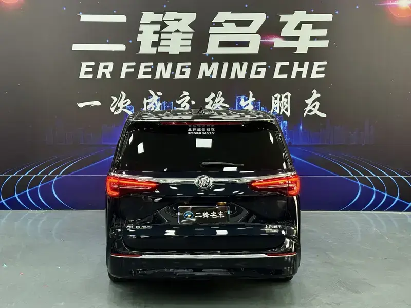 2023 Buick GL8 с пробегом 26 000 км